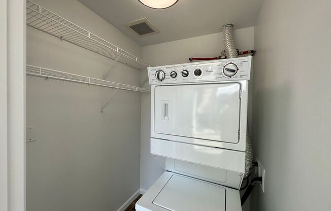 1 bed, 1 bath, 648 sqft, $1,899, Unit Unit 301