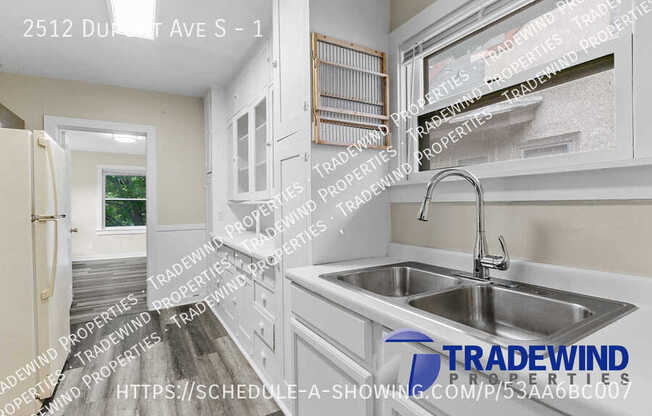 2512 DUPONT AVE S