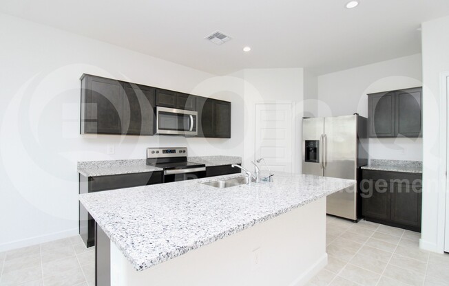 4 beds, 2.5 baths, 1,967 sqft, $2,499