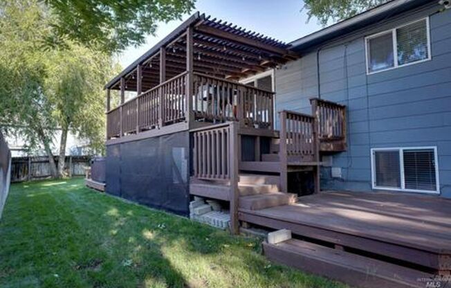 4 Bedroom 2 Bath Home Boise North End