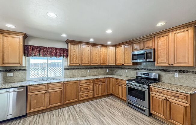 Charming 4-Bedroom Home in Poway – “The City in the Country”