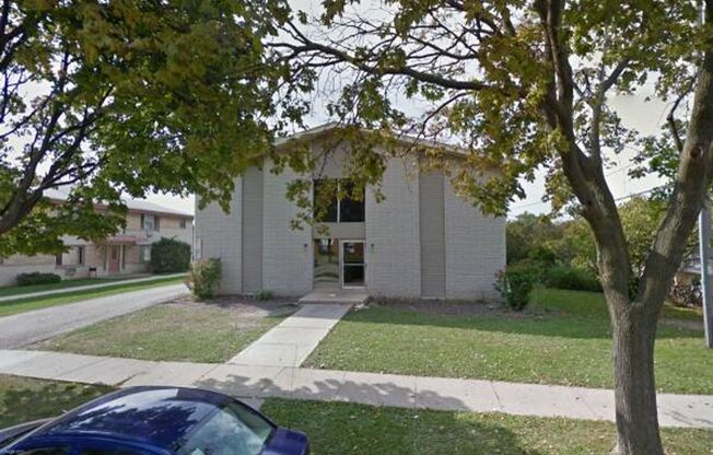 4635 S. 23rd St.