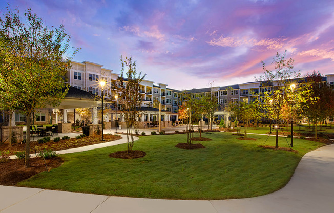 Dominium-Stonepointe-Courtyard