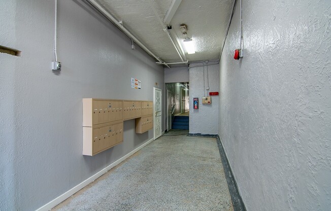 Studio, 1 bath, 121 sqft, $1,095.42, Unit 102