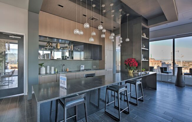 1 bed, 1 bath, $2,200, Unit # 1203