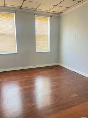 3 beds, 1 bath, $2,600, Unit 2