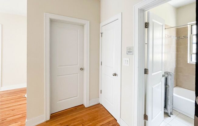 1 bed, 1 bath, 670 sqft, $1,775, Unit 1930-3