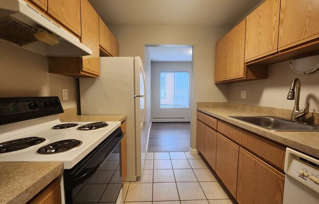 Harvard House Apartments