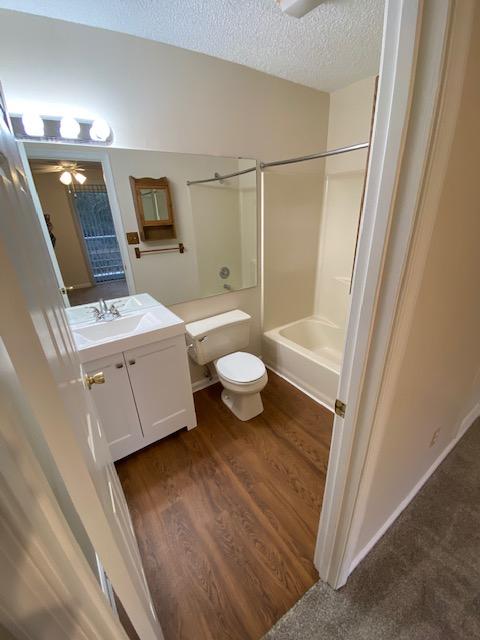 2 beds, 2 baths, 1,112 sqft, $1,650