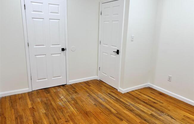 2 beds, 1 bath, 800 sqft, $3,475, Unit 2