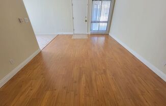 1 bed, 1 bath, $1,795, Unit 18 HUD