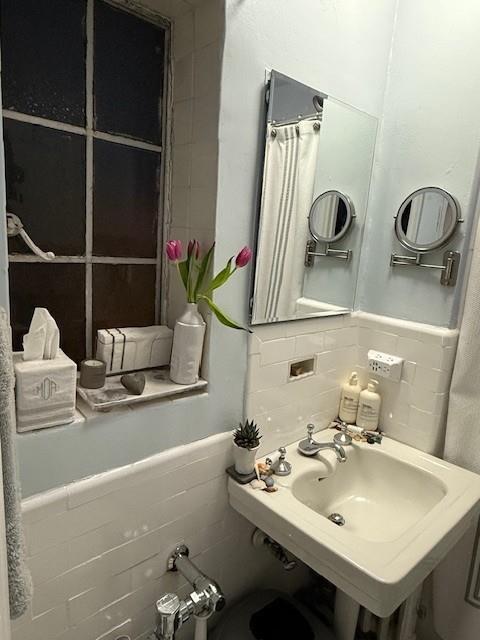 1 bed, 1 bath, $3,600, Unit 2104