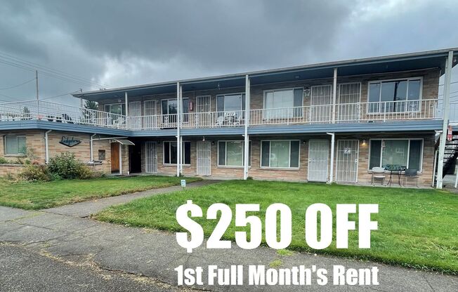 $250 Off First Full Month's Rent! 2nd Floor - 1 Bedroom Apt