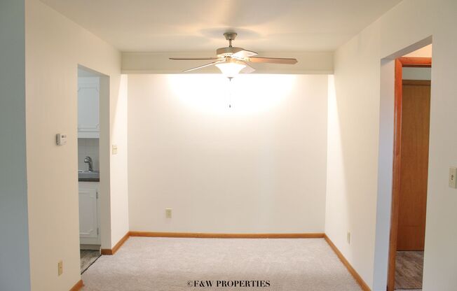 1 bed, 1 bath, 775 sqft, $1,125, Unit 1593H