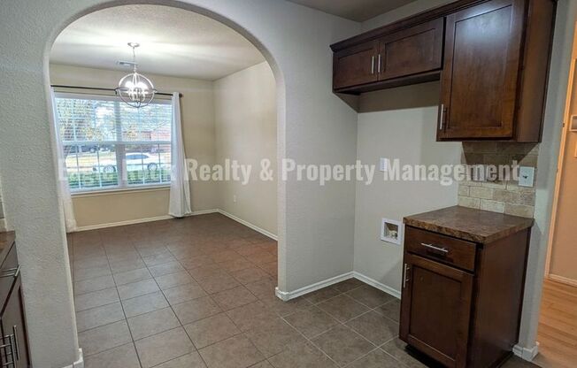 3 beds, 2 baths, $1,800