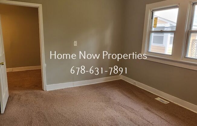 2 beds, 2 baths, 922 sqft, $1,295, Unit 2