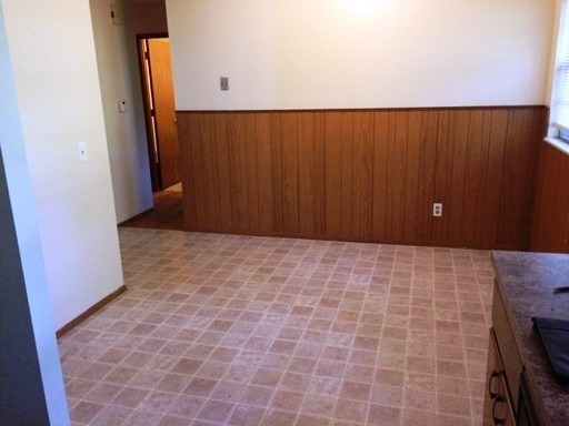 3 beds, 2 baths, $1,350