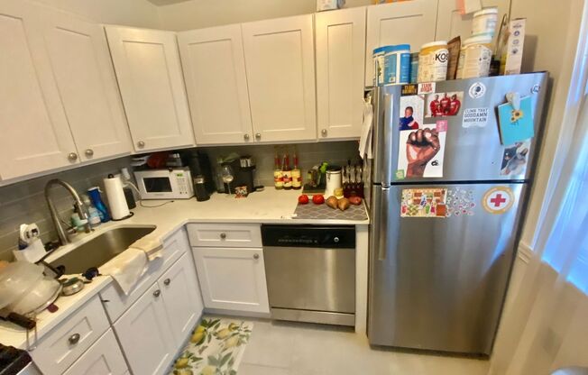 1 bed, 1 bath, $1,995, Unit # 106