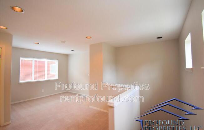 6055 SW 208 PL