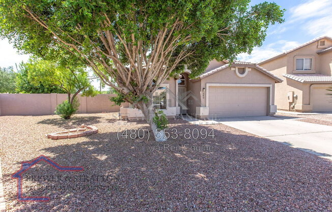 689 W CONSTITUTION DR