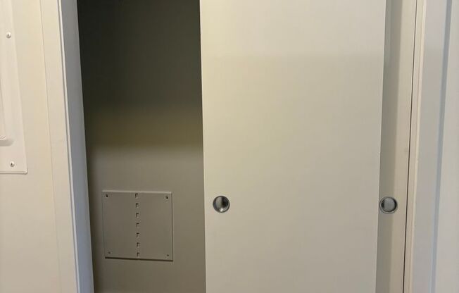 Studio, 1 bath, 485 sqft, $1,925, Unit 702