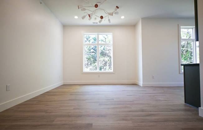 2307 BEDFORD AVE