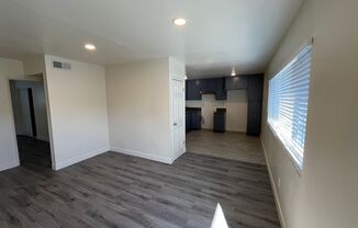 2 beds, 1 bath, 900 sqft, $2,095, Unit Unit 08