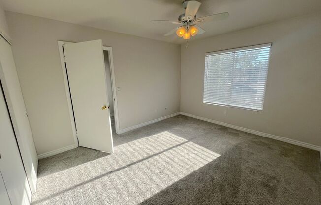 2 beds, 2 baths, $1,395, Unit UNIT 2004