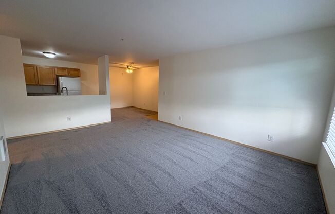 2 beds, 2 baths, 1,018 sqft, $1,450, Unit 354-3013