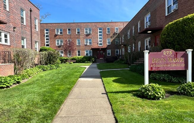275 Maple Ave