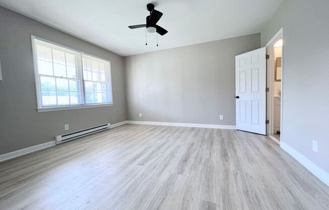 1 bed, 1 bath, 550 sqft, $775, Unit 6615O