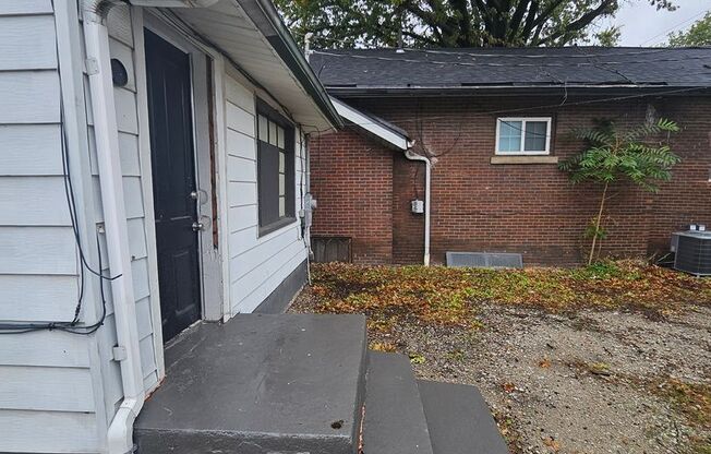 4bed/2bath house (EHA APPROVED)