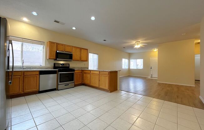 Fantastic 3 Bedroom, 2 Bath Home In The NE!