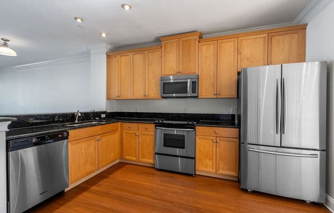 3 beds, 3.5 baths, $3,850