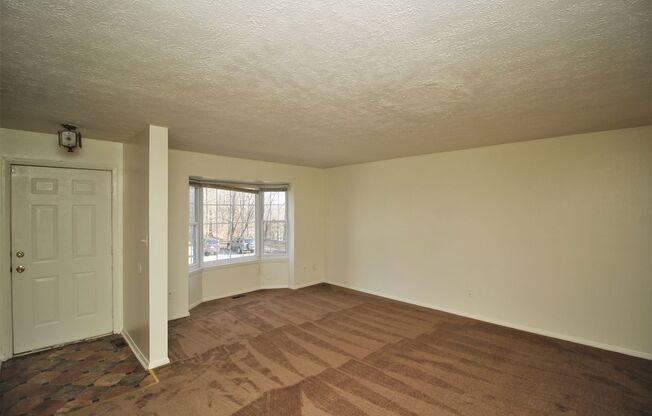 Very Nice Nottingham 3bd/2.5ba Townhouse w/ CAC & W/D--Available 8/14
