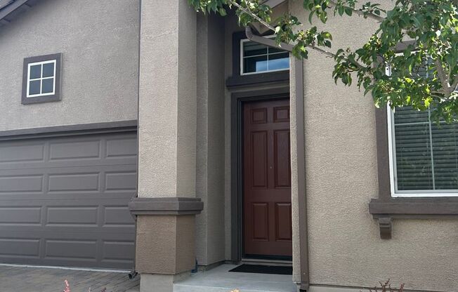 STUNNING 4 Bed / 2 Bath in Wingfield Springs- Available 6/15!