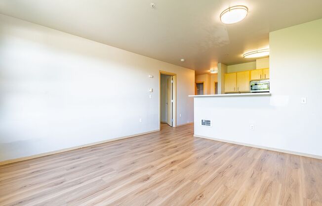 1 bed, 1 bath, 760 sqft, $1,933, Unit C504