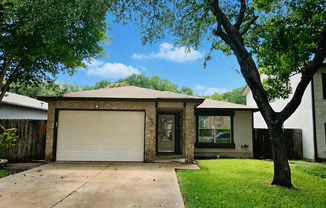 Move In Ready! Hunters Chase 3 Bedroom