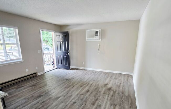 1 bed, 1 bath, 675 sqft, $1,059, Unit 002