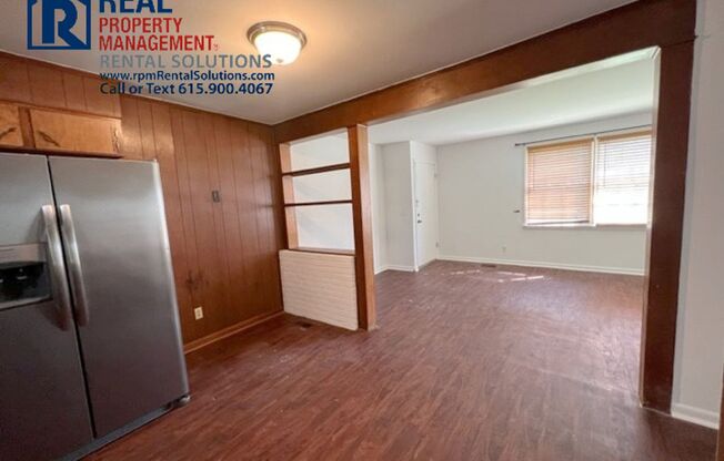 2 bedroom 1 bath duplex with washer/dryer hookups!