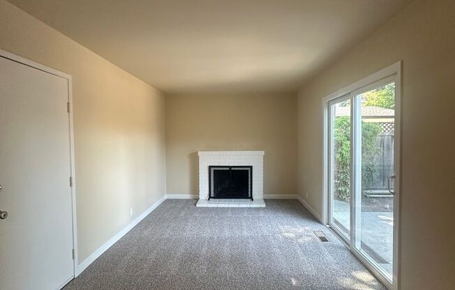 Spacious Cambrian 3 bed 2 bath home available now