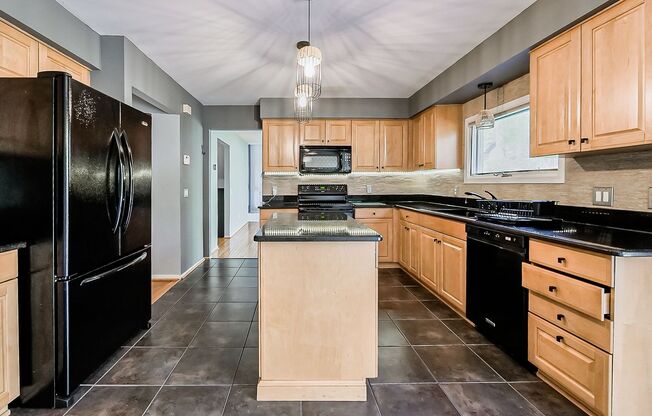 Welcome to this spacious single-family home in the desirable city of Rochester Hills, MI.