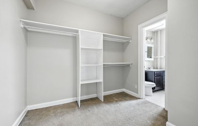1 bed, 2 baths, 962 sqft, $1,159, Unit 405