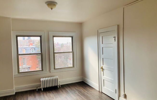 Studio, 1 bath, $900, Unit 343