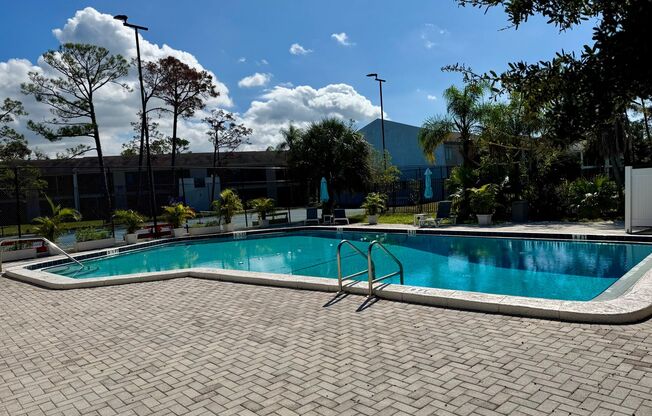 3 beds, 2 baths, 1,205 sqft, $2,075, Unit 126