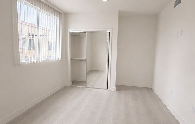 1 bed, 1 bath, 581 sqft, $2,695, Unit T209