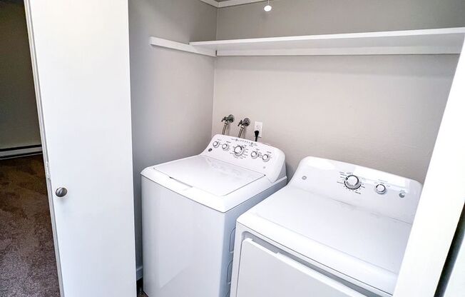 3 beds, 2 baths, 1,864 sqft, $3,495, Unit 420