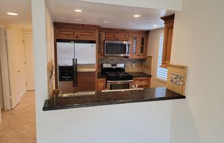 3 beds, 2.5 baths, $4,695