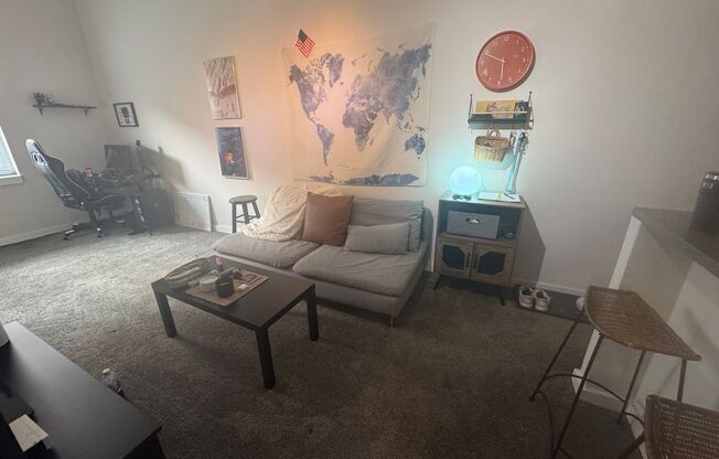 Studio, 1 bath, $1,400, Unit 411