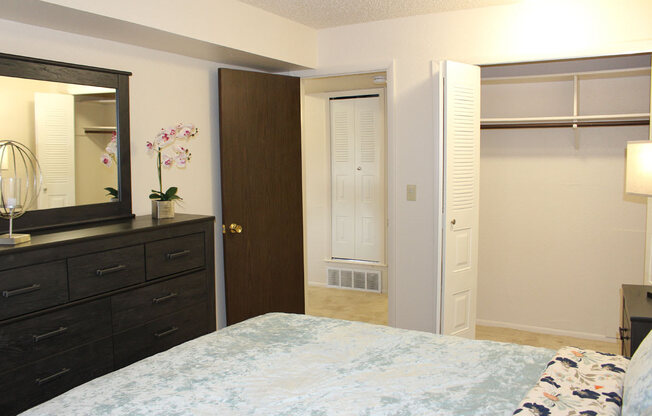 Ample Closet Space at West Wind Apartments, Fort Wayne, 46808